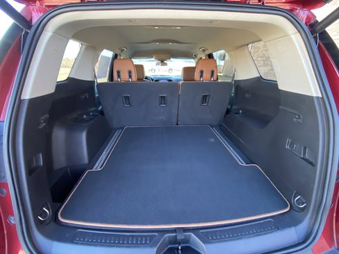 Used 2019 GMC Acadia SLT image 17