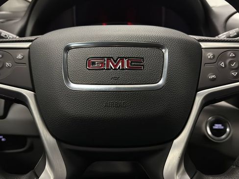 Used 2024 GMC Terrain SLE w/ Fleet Convenience Package AWD/4WD image 15