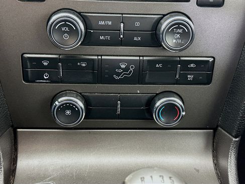 Used 2014 Ford Mustang Coupe image 22