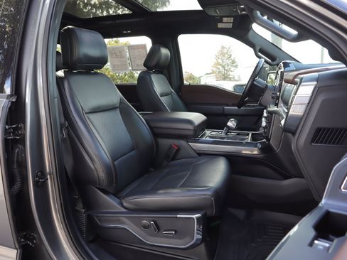 Used 2021 Ford F150 Lariat w/ Equipment Group 502A High image 29