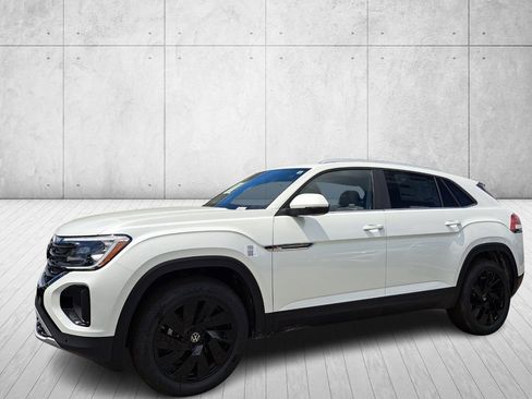 New 2026 Volkswagen Atlas Cross Sport SE FWD image 8