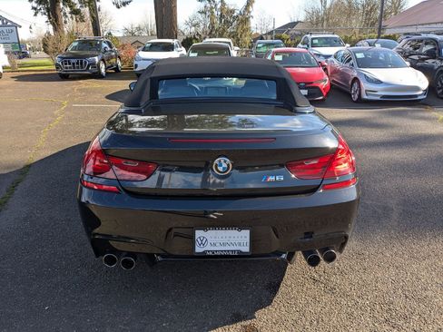 Used 2013 BMW M6 Convertible image 4