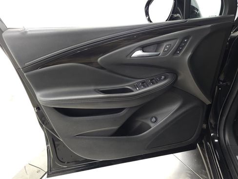 Used 2019 Buick Envision Essence image 12