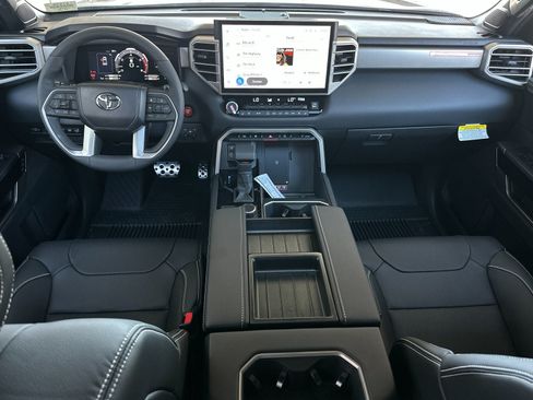 New 2026 Toyota Tundra Limited AWD/4WD image 9