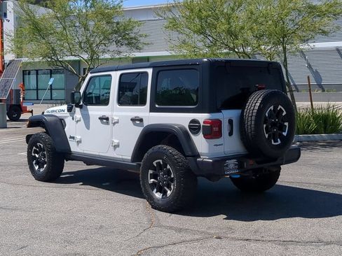 Used 2024 Jeep Wrangler Unlimited Rubicon 4xe AWD/4WD image 5