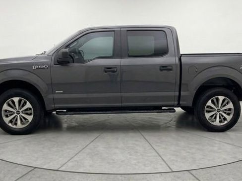 Used 2017 Ford F150 XL w/ Equipment Group 101A Mid AWD/4WD image 4