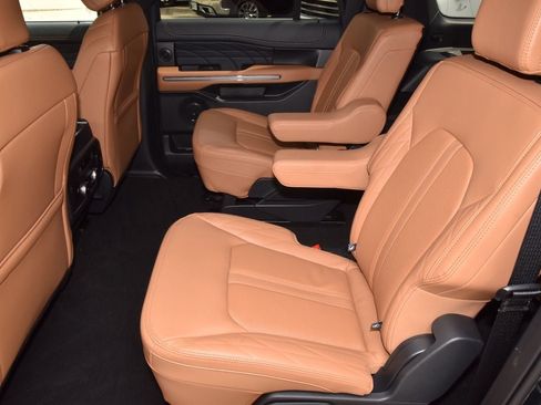 Certified 2024 Ford Expedition Max Platinum AWD/4WD image 14
