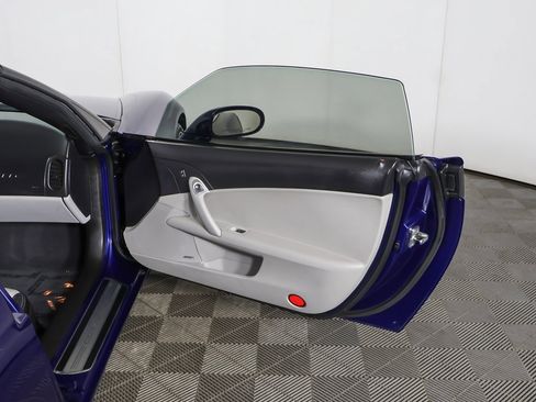 Used 2007 Chevrolet Corvette Coupe w/ Preferred Equipment Group image 19