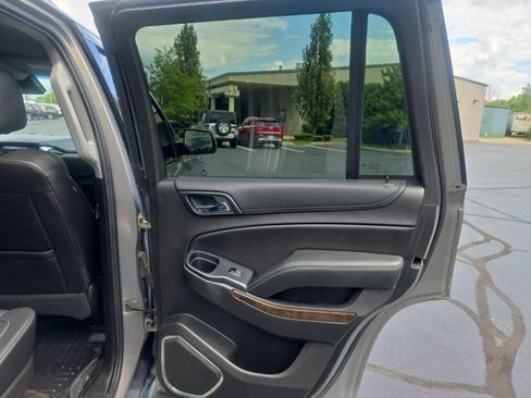 Used 2017 Chevrolet Tahoe LT AWD/4WD image 31