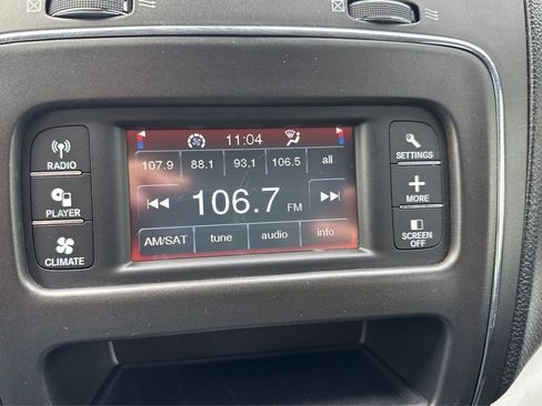 Used 2019 Dodge Journey SE w/ Connectivity Group FWD image 12