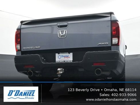Used 2022 Honda Ridgeline Black Edition image 11