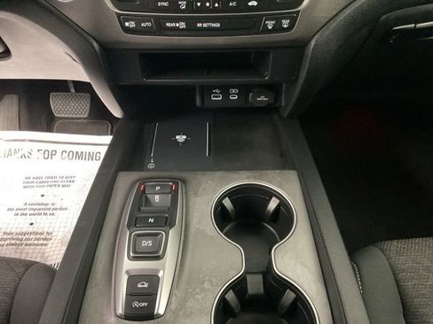 Used 2025 Honda Ridgeline Sport+ image 19