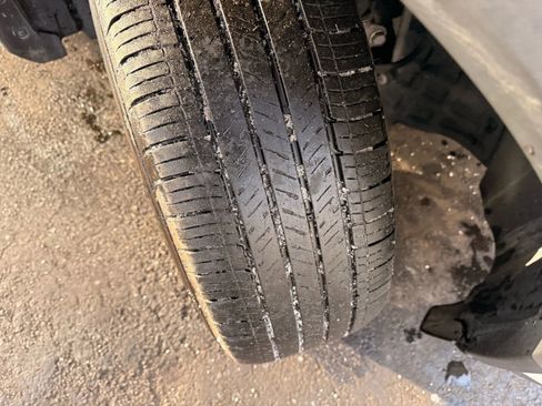 Used 2023 Nissan Rogue S image 94