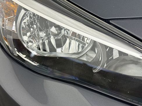 Used 2021 Subaru Crosstrek 2.0i Premium AWD/4WD image 36