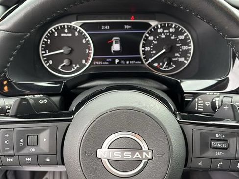 Certified 2024 Nissan Pathfinder SL AWD/4WD image 11