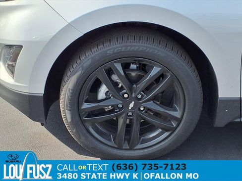 Used 2021 Chevrolet Equinox LT image 31