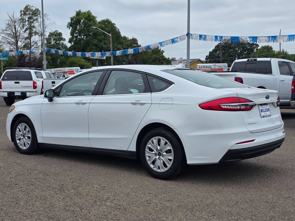 Used 2020 Ford Fusion S FWD image 2
