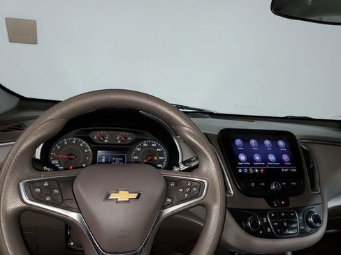 Used 2022 Chevrolet Malibu LT image 12