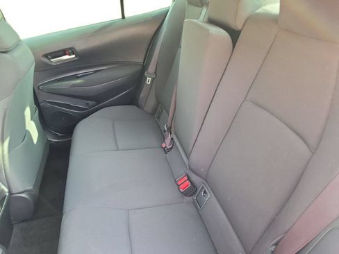 Used 2021 Toyota Corolla LE FWD image 16