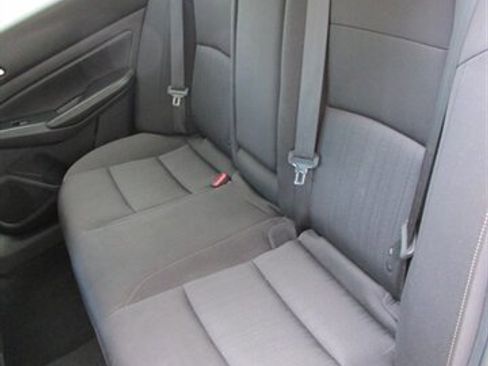 Used 2020 Nissan Altima 2.5 S FWD image 12