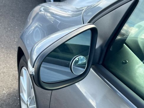 Used 2011 Volkswagen Golf TDI image 19