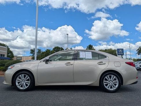Used 2014 Lexus ES 350 w/ Premium Package FWD image 24