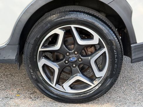 Used 2019 Subaru Crosstrek 2.0i Limited AWD/4WD image 7