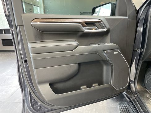 Used 2024 Chevrolet Silverado 1500 RST w/ Convenience Package II AWD/4WD image 14