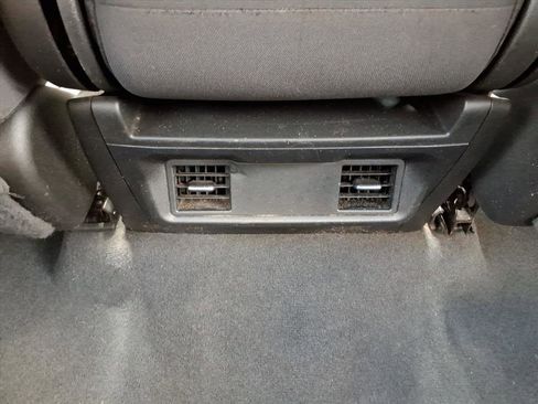 Used 2022 Chevrolet Silverado 1500 Custom image 20