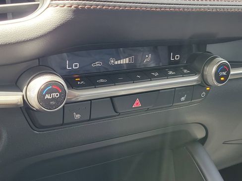 New 2026 MAZDA MAZDA3 2.5 S Sedan w/ Preferred Pkg image 27