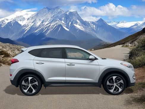 Used 2016 Hyundai Tucson Limited image 6