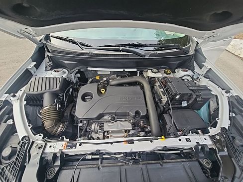 Used 2023 GMC Terrain Denali image 24