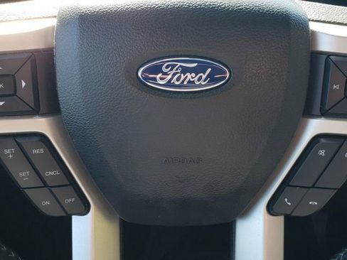 Used 2020 Ford F150 Lariat AWD/4WD image 25
