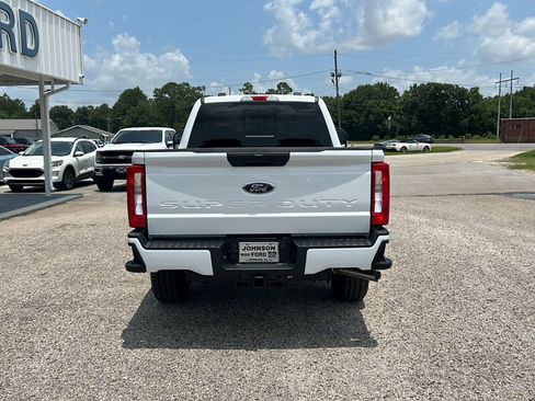 New 2026 Ford F250 XL w/ STX Appearance Package AWD/4WD image 3