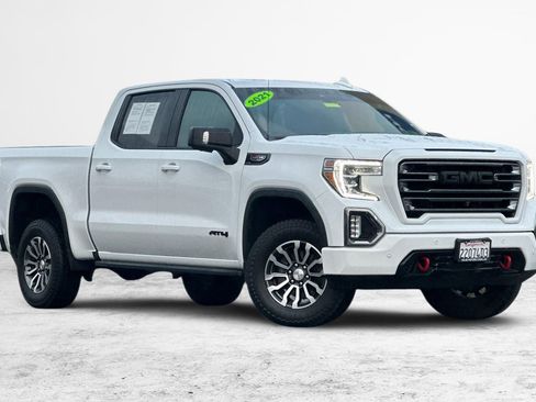 Used 2021 GMC Sierra 1500 AT4 w/ AT4 Premium Package image 2