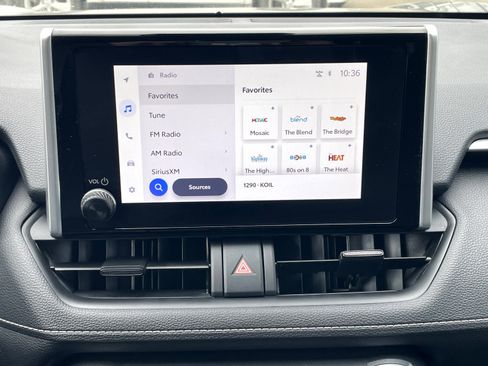 Used 2025 Toyota RAV4 XLE image 16