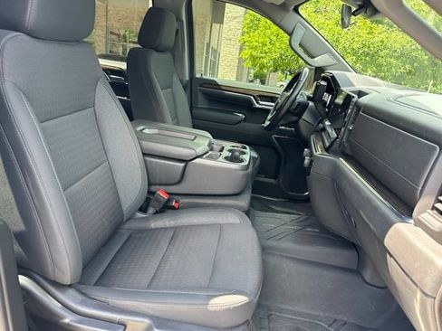 Certified 2023 Chevrolet Silverado 1500 RST AWD/4WD image 33