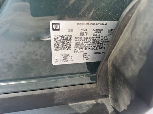 Used 2025 Chevrolet Trax LT image 27