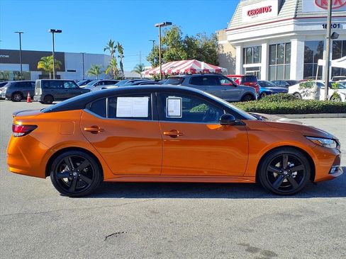 Used 2022 Nissan Sentra SR w/ Electronics Package image 6