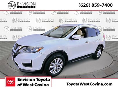 Used 2018 Nissan Rogue SV
