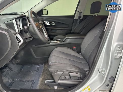 Used 2017 Chevrolet Equinox LS image 9