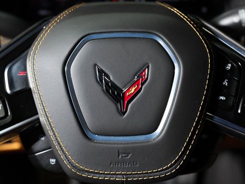 Used 2020 Chevrolet Corvette Stingray Premium Cpe w/ 3LT Preferred Equipment Group image 34