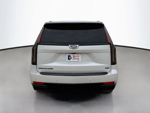 Used 2024 Cadillac Escalade Sport w/ LPO, ONYX Package AWD/4WD image 7