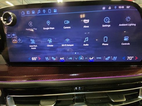 Certified 2024 Chevrolet Traverse RS w/ LPO, Floor Liner Package AWD/4WD image 15
