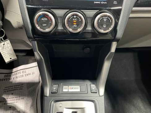 Used 2018 Subaru Forester 2.5i Limited w/ Popular Package #2 AWD/4WD image 26