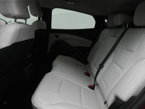 Used 2025 Ford Mustang Mach-E Premium RWD image 12