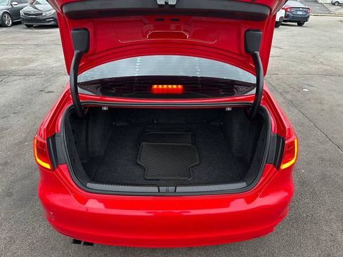 Used 2014 Volkswagen Jetta Sedan FWD image 35