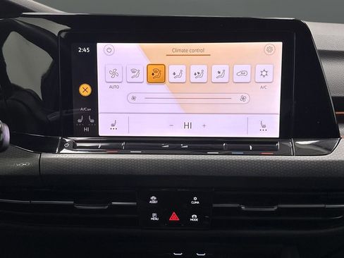 Used 2022 Volkswagen GTI SE image 20