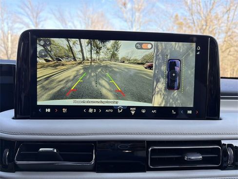 New 2026 Lincoln Aviator Reserve image 17