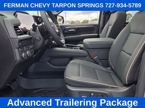New 2026 Chevrolet Suburban Premier AWD/4WD image 14